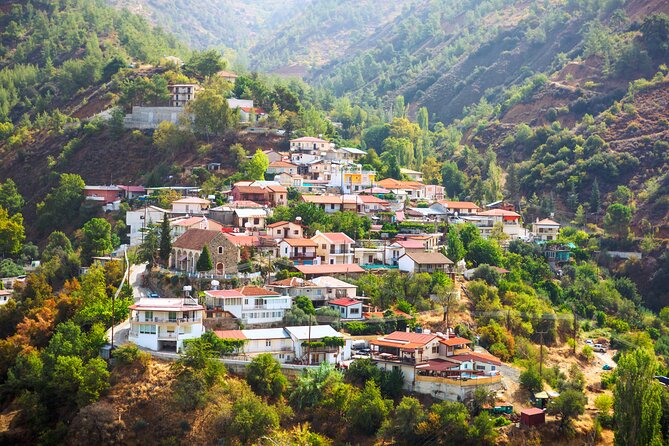 100% Cyprus - Tour to Troodos mountains and villages (From Paphos) - Lofou: halloumi, coffee, and narrow village lanes