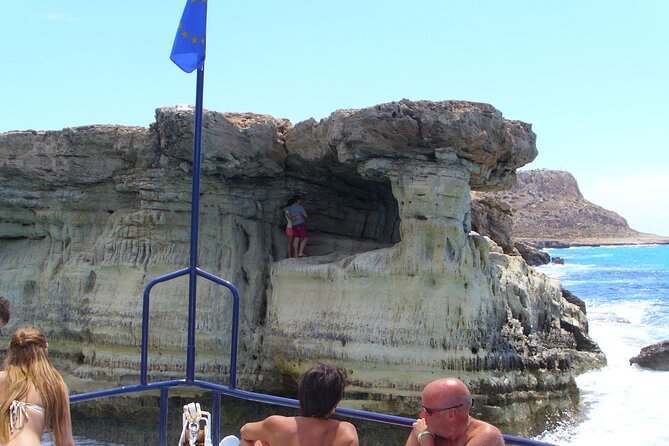 APHRODITE II -LAZY DAY CRUISE-BLUE LAGOON,TURTLE COVE, with LUNCH - Roast lunch in the downstairs lounge
