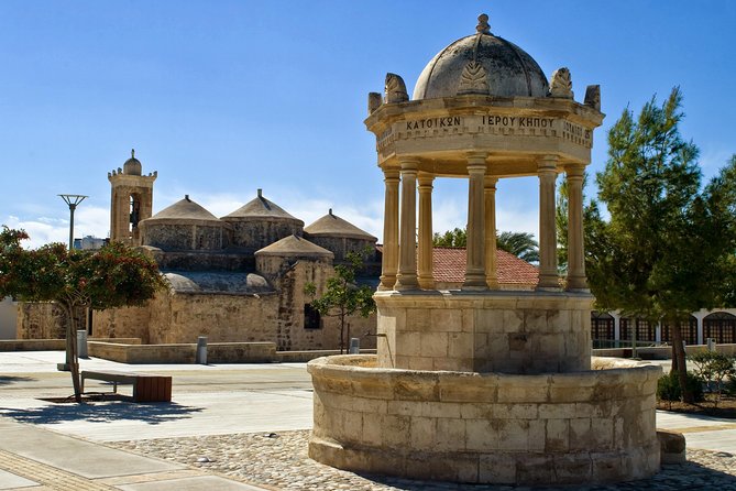 Authentic Paphos: Culture, Flavors and Traditions - Guide quality, transport, and group size