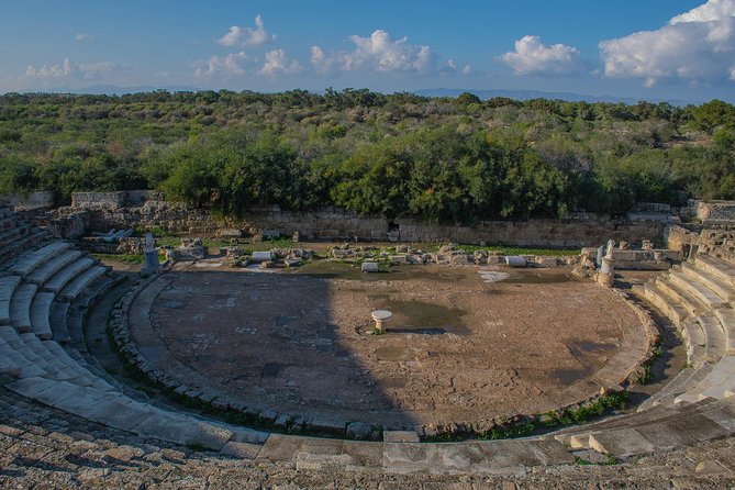 FAMAGUSTA & NICOSIA Private Tour from Kyrenia - Varosha and the meaning of a ghost town