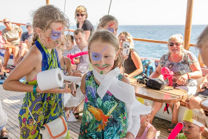 Jolly Roger | Pirates Adventure Cruise - Hotel pickup can save time, but confirm it twice