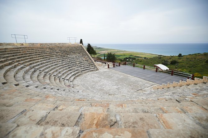 Kourion Ruins, Kolossi Castle and Winery Guided Visit from Paphos - Aphrodite’s Rock: a quick coastal beginning