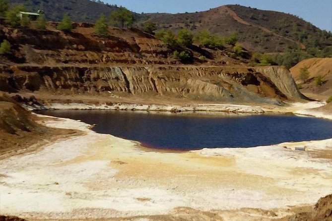 Mini Mountain Jeep Safari - The red lake and Cyprus copper country