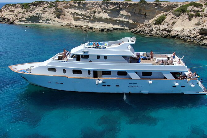 Ocean Flyer VIP Cruise from Paphos Adults Only - The return transfer can shape the final impression