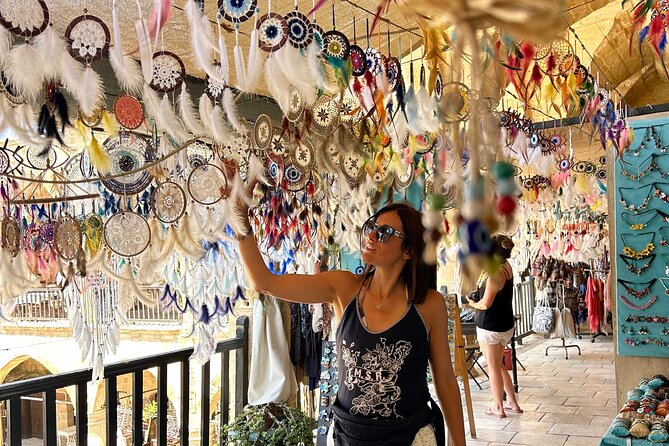 Private guided Tour of Nikosia Oldtown with Border Crossing - What the private format changes