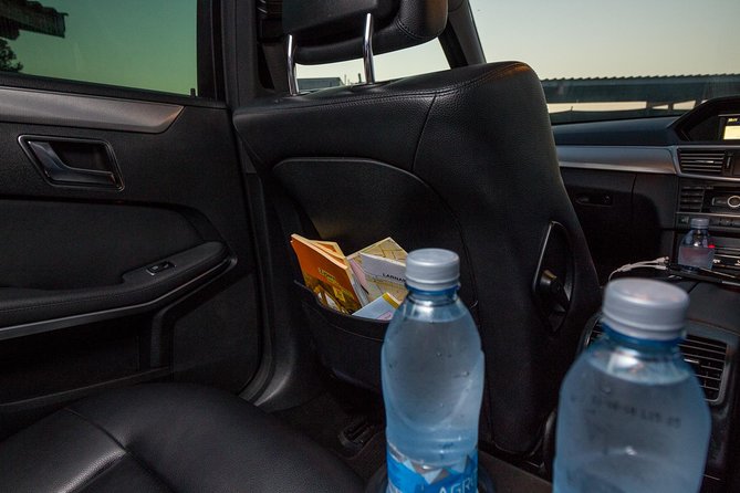 Private Transfer: Larnaca Airport to Ayia Napa with return 1-14 pax - Who should book this transfer?