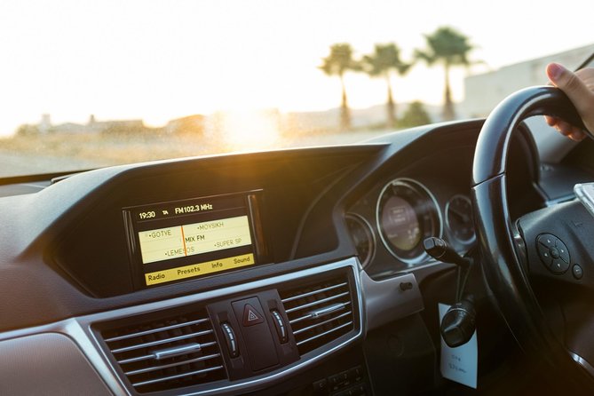 Private Transfer: Larnaca Airport to Protaras with return 1-14 pax - Who gets the best value from this transfer