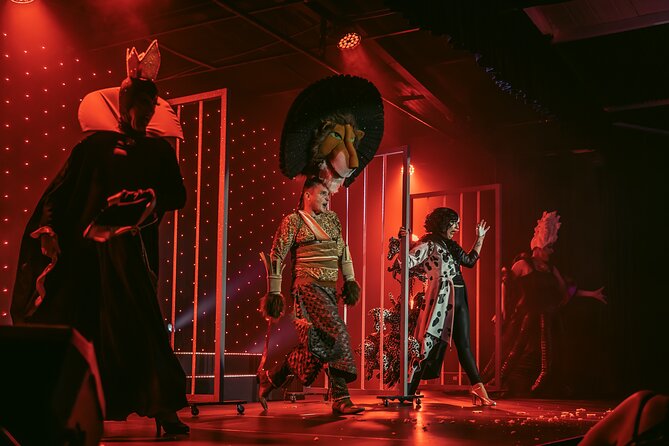 Stardust Variety Dinner Show - Unlimited drinks and the value of $72.56