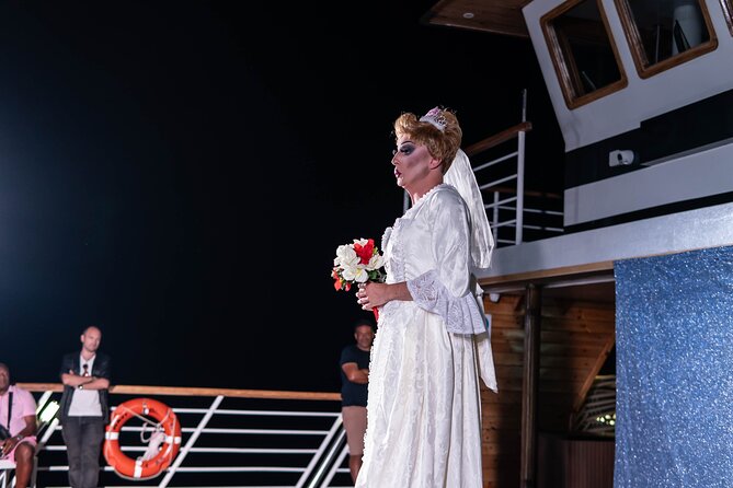 Stardust Variety Show Evening Cruise in Yeroskipou Bay - The BBQ buffet: useful, filling, but not flawless