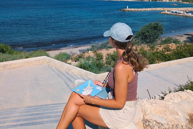 XploreMe! - Coral Bay Scavenger Hunt Outdoor Activity - Who will enjoy this most